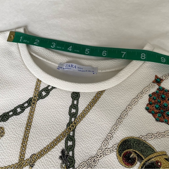 Zara Basic Top. Holiday theme. Size M - Picture 4 of 8